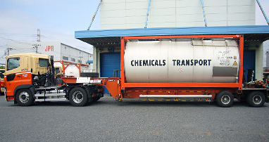 化学品輸送・倉庫業務のケミカルトランスポート